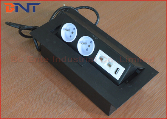 USB 네트워크 출구와 EU 표준 책상 팝업 소켓 흑색 컬러