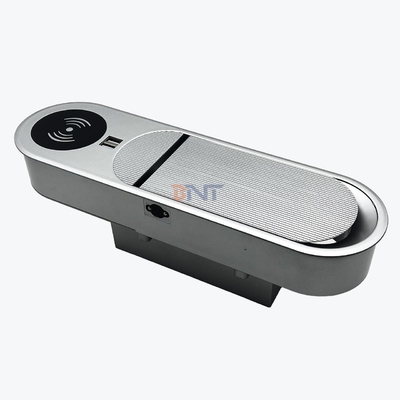 다기능 2AC 및 2USB A 충전 출력 무선 충전기와 함께 데스크톱 전원 소켓