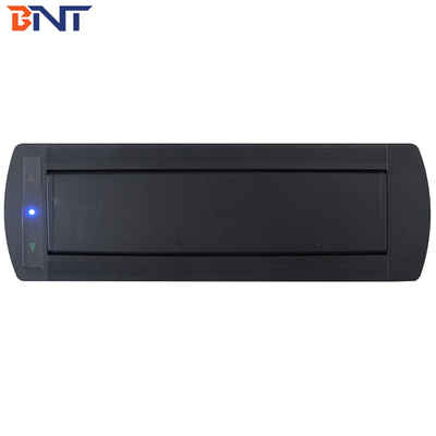 검은색 180도 뒤집기 각도 수동 테이블 톱 팝업 미디어 커넥터 OEM / ODM
