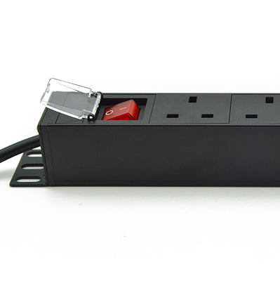 PDU 4-포트 소재 SPD 급류 보호자 전력 스트립 확장 소켓 3250W 켜기 / 끄기 스위치 및 전력 케이블