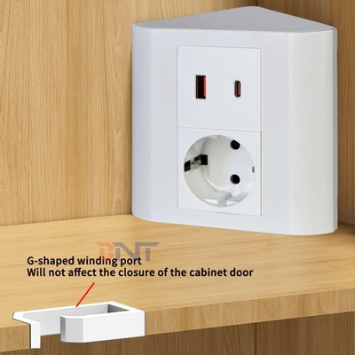 휴대용 책상 EU 소켓 오피스 및 가정용 IP44 여러 장치에 대한 USB A + C 출력 포트
